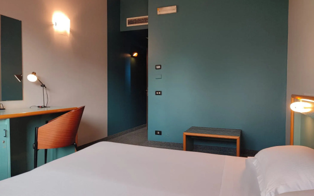Stay Hotel