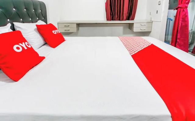 OYO 94069 Mp Room