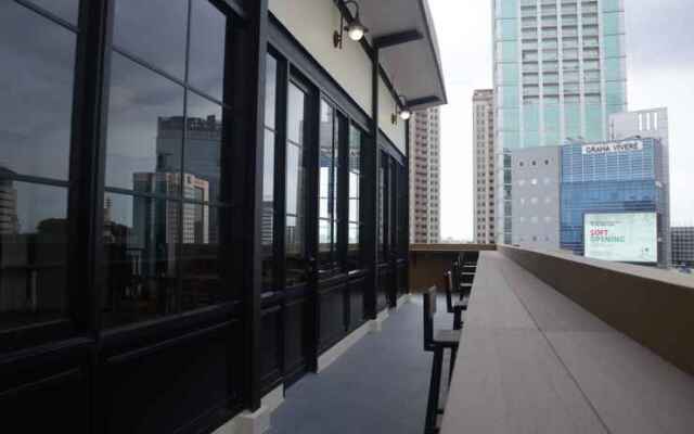 Djuragan Kamar Toku House Slipi