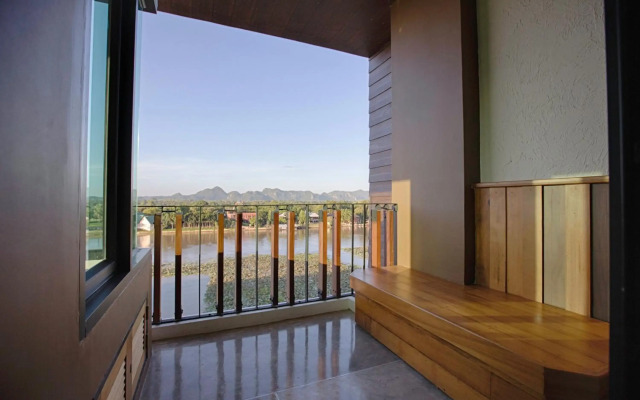 Natee The Riverfront Hotel Kanchanaburi