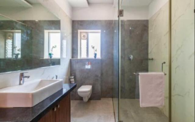 White Pebbles by Vista Rooms