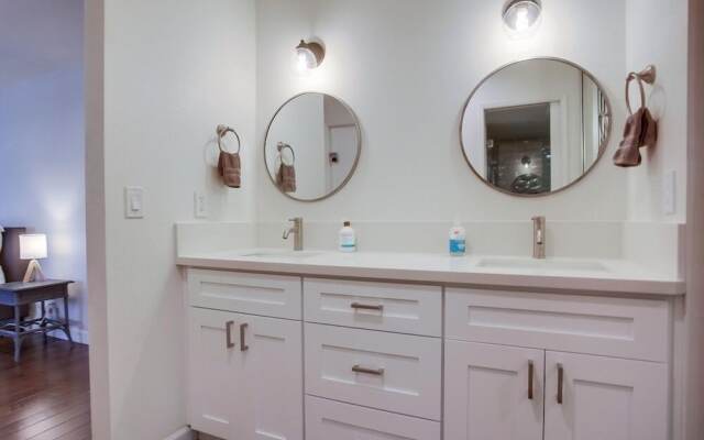 Beachfront Townhome in Solana Beach features Private Den SS166 by RedAwning