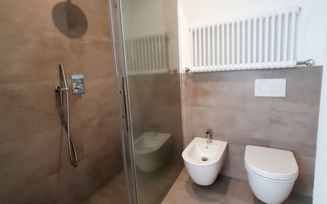 Design Central Apartment
