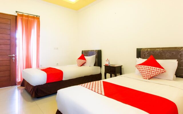 OYO 401 The Frog Homestay Sanur