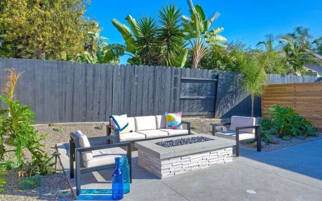 Immaculate 3 BDR in Oceanside Private Pool & Spa