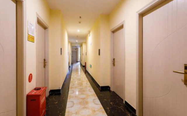 Longmen Hostel (Shenzhen Guangming)