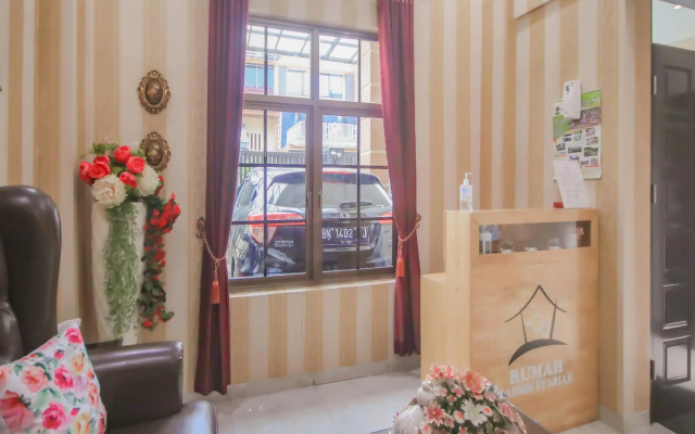OYO 90338 Rumah Yasmin Syariah – Lobby – Medan