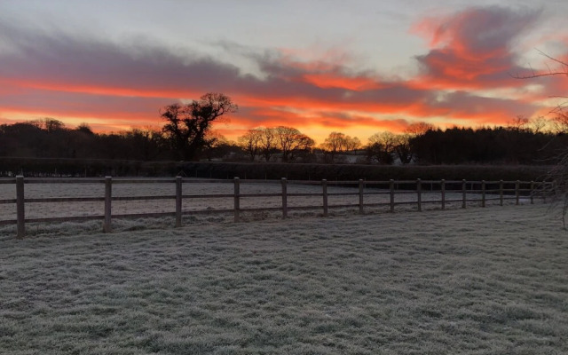 Barn Cottages Iscoyd