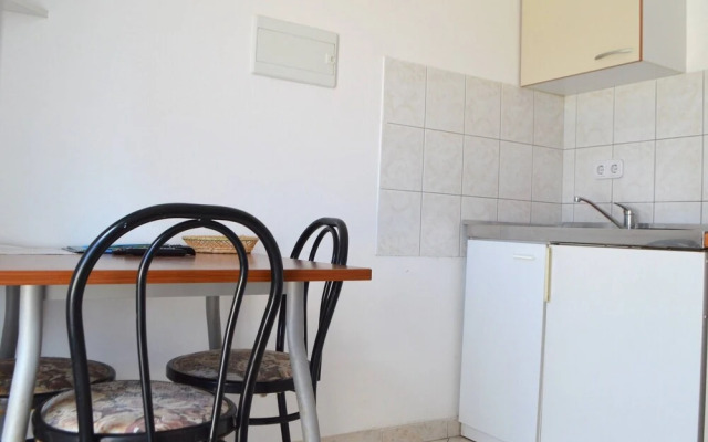 Sea View Apartment Leda In Center