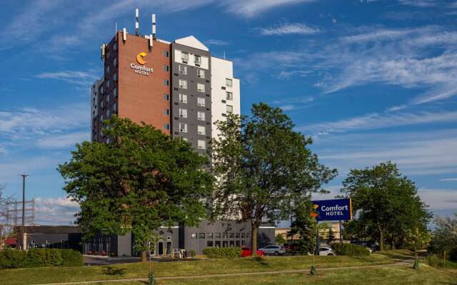 Comfort Hotel Airport North