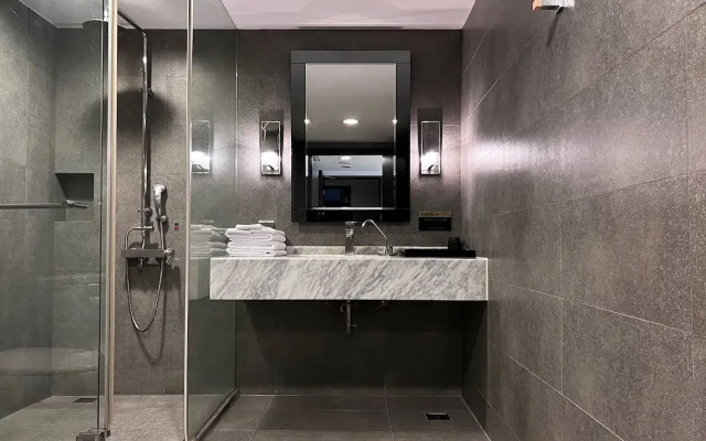Talmud Hotel Kaohsiung LoveRiver