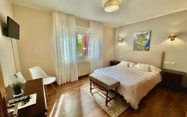 Hotel La Rivera