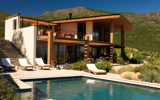 Clos Apalta Residence Relais & Chateaux