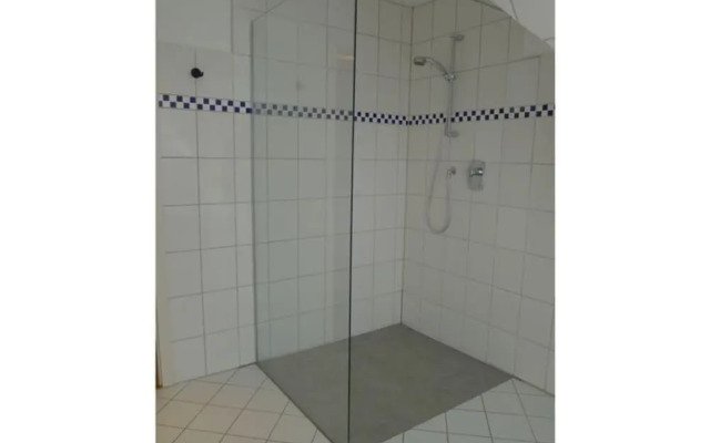 Holiday Home Gray Seal