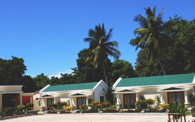 Saara Hotel