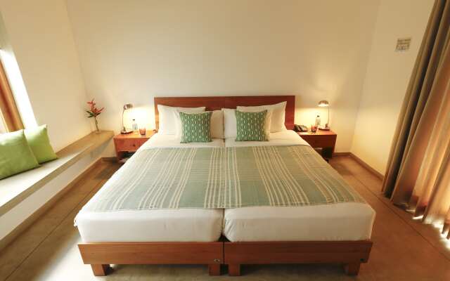 Ubuntu Beach Villas By Reveal