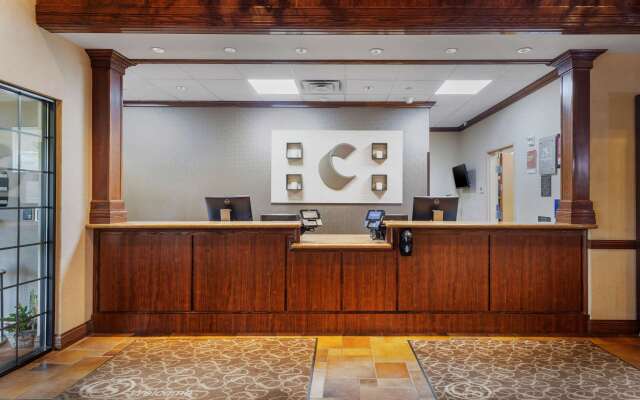 Comfort Suites Marshall