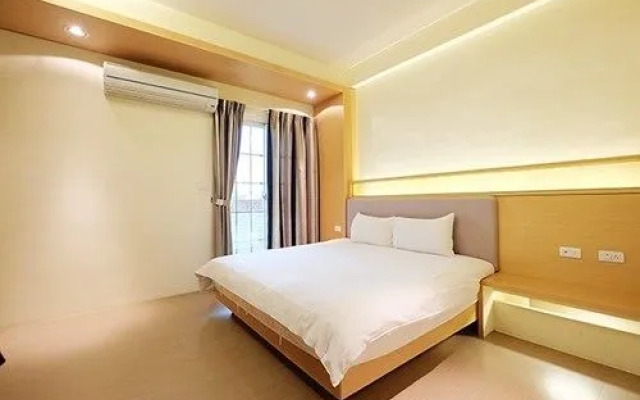 Pisces on the 6th and Breakfast