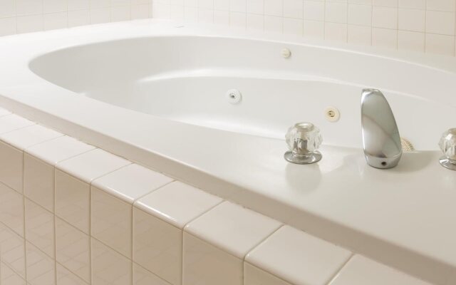 SureStay Plus Hotel by Best Western Portland East