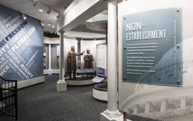 Residence Inn by Marriott Richmond Downtown