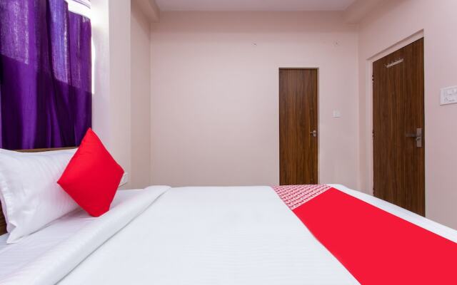 Oyo 24461 Hotel Suvidha