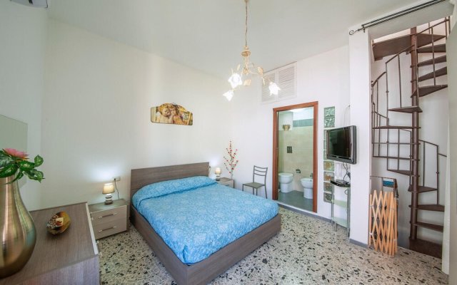 Awesome Apartment in Castelsardo With 2 Bedrooms