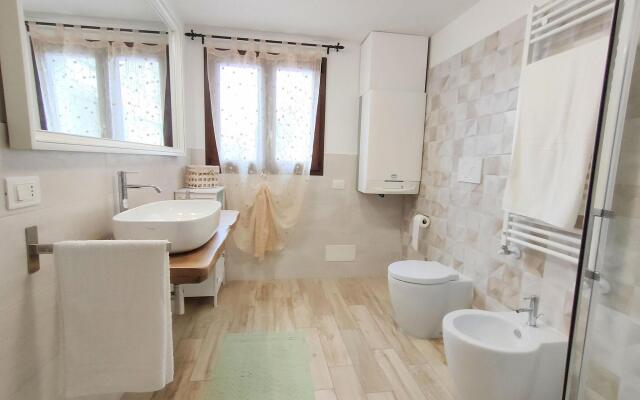 Cosy apartment in Pesaro with shared pool