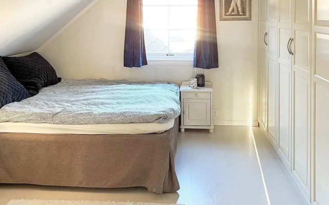 10 Person Holiday Home in Tjome