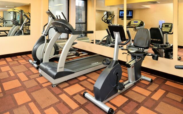Holiday Inn Express & Suites Phoenix - Tempe by IHG