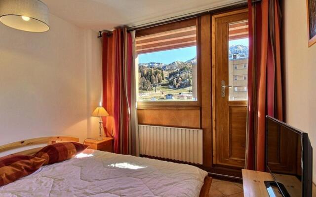 Appartement La Plagne, 2 pièces, 5 personnes - FR-1-455-56