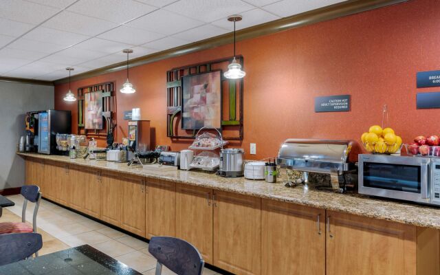 Best Western Cascade Inn & Suites