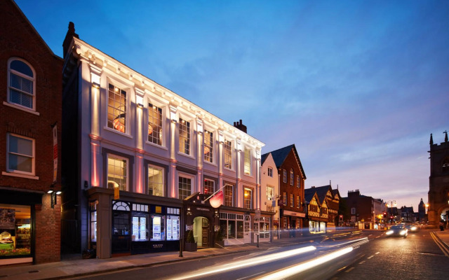 Oddfellows Chester Hotel and Apartments