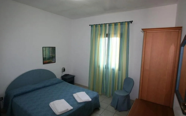 Cozy Apartment with Balcony near Puglia Beach