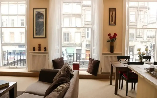 City Centre West End Apartment