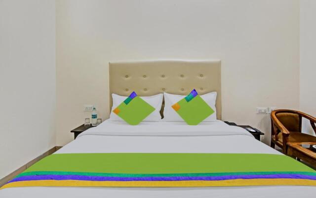 Treebo Royal Empire Adarsh Nagar, Chandigarh
