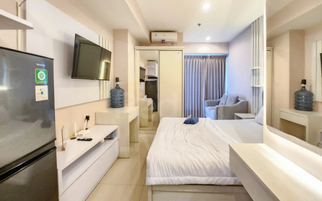 RedLiving Apartemen Grand Kamala Lagoon-ASL Room – Guest Rooms – Bekasi