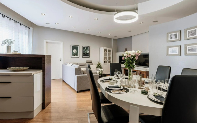 Piedmont Apartment - LoftAffair