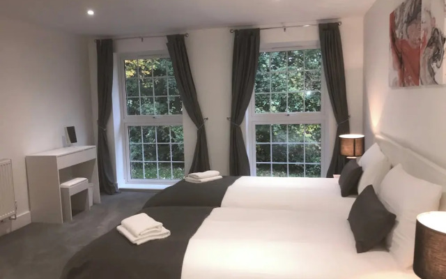 Stunning 3 bed Lodge on Private Estate