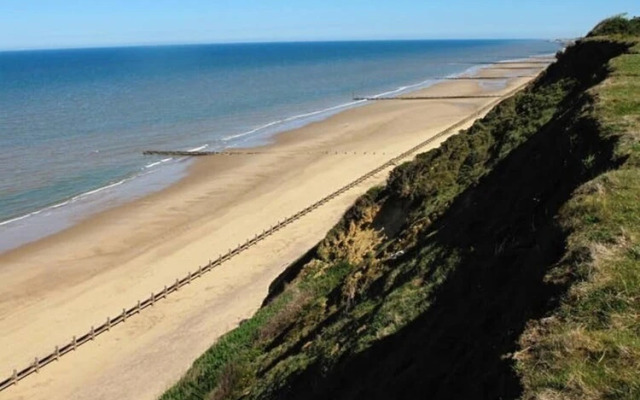 Mundesley Beach Chalet With Stunning sea Views