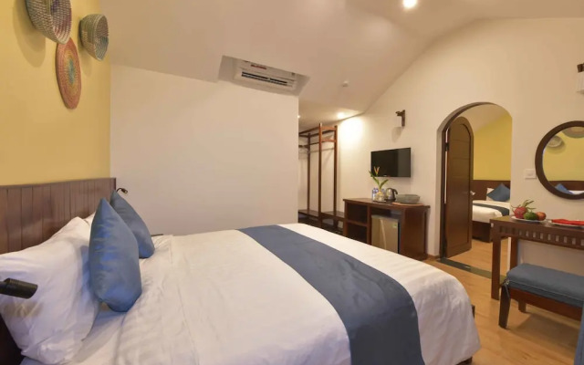 Saclo Villa and Hostel