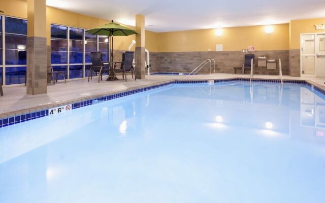 GrandStay Hotel & Suites Algona IA