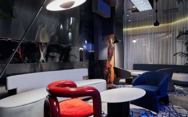 M·Hotel (Beijing Tiananmen Square Qianmen Metro Station)