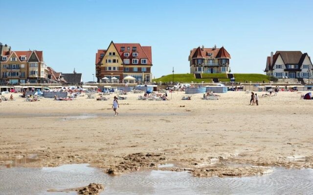 Beach Hotel - Auberge des Rois