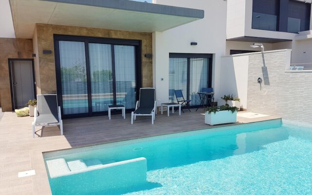 Villa With 2 Bedrooms in San Miguel de Salinas, With Wonderful sea Vie