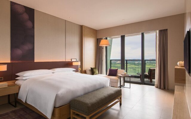 Renaissance Haikou Hotel