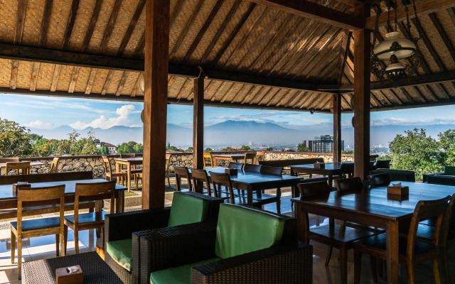 Dago Heuvel Resort