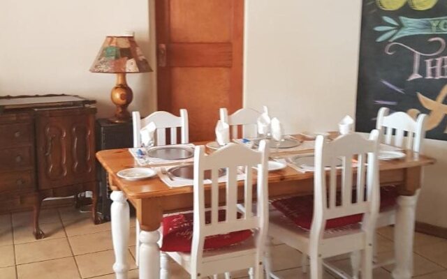 Woodpecker Guesthouse