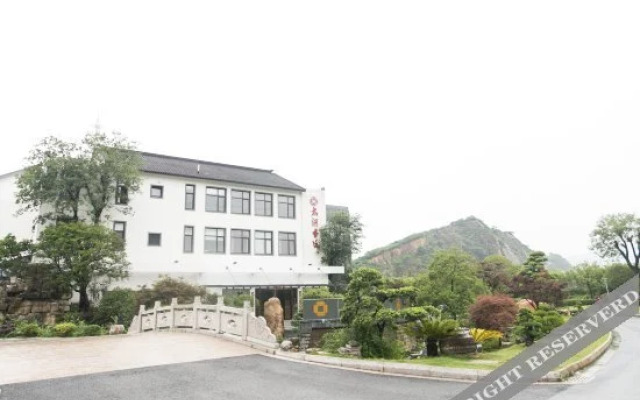 Taihu Xiangting Resort Hotel