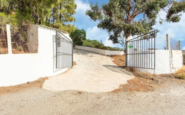 Gorgeous Villa With Private Swimming Pool in Algarrobo-costa