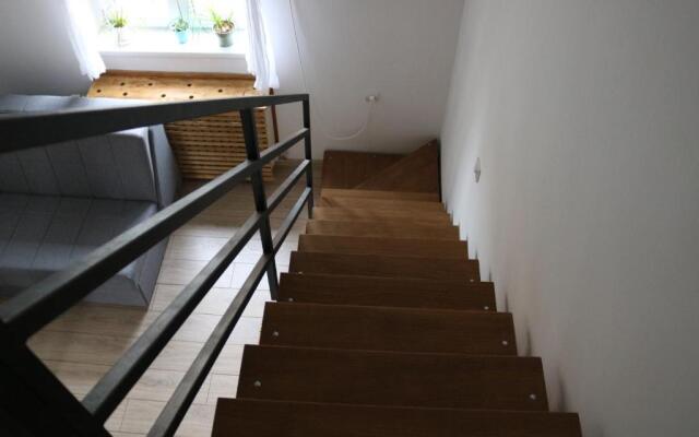 Apartment F6